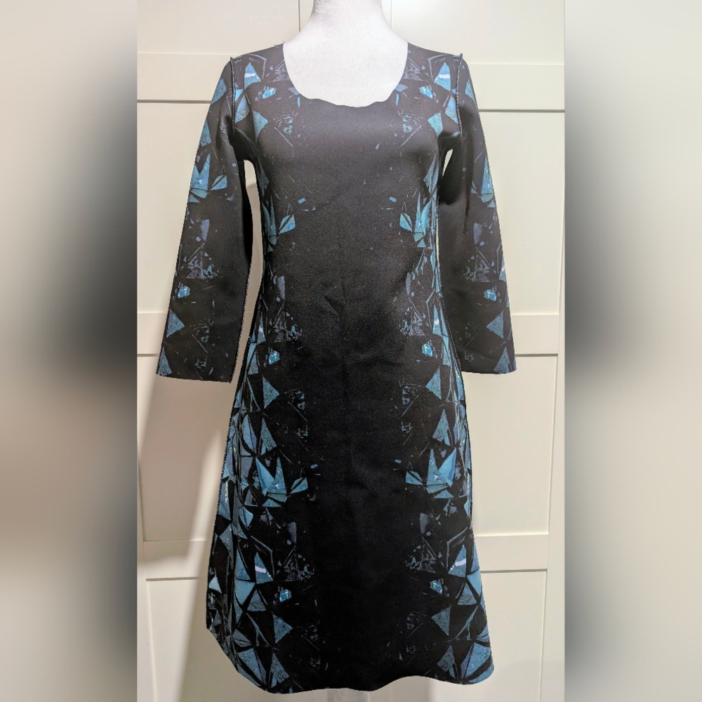 Animapop -M- Photoprint Reversible Longsleeve Lazer Cut Scuba Dress - Picture 5 of 11